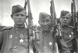 «Провидец увидел бегущих солдат и воинственный образ Балдан Лхамо»: как буддисты сражались за Родину